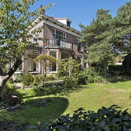 Luxurious In With Two Ponds Villa Haarlem